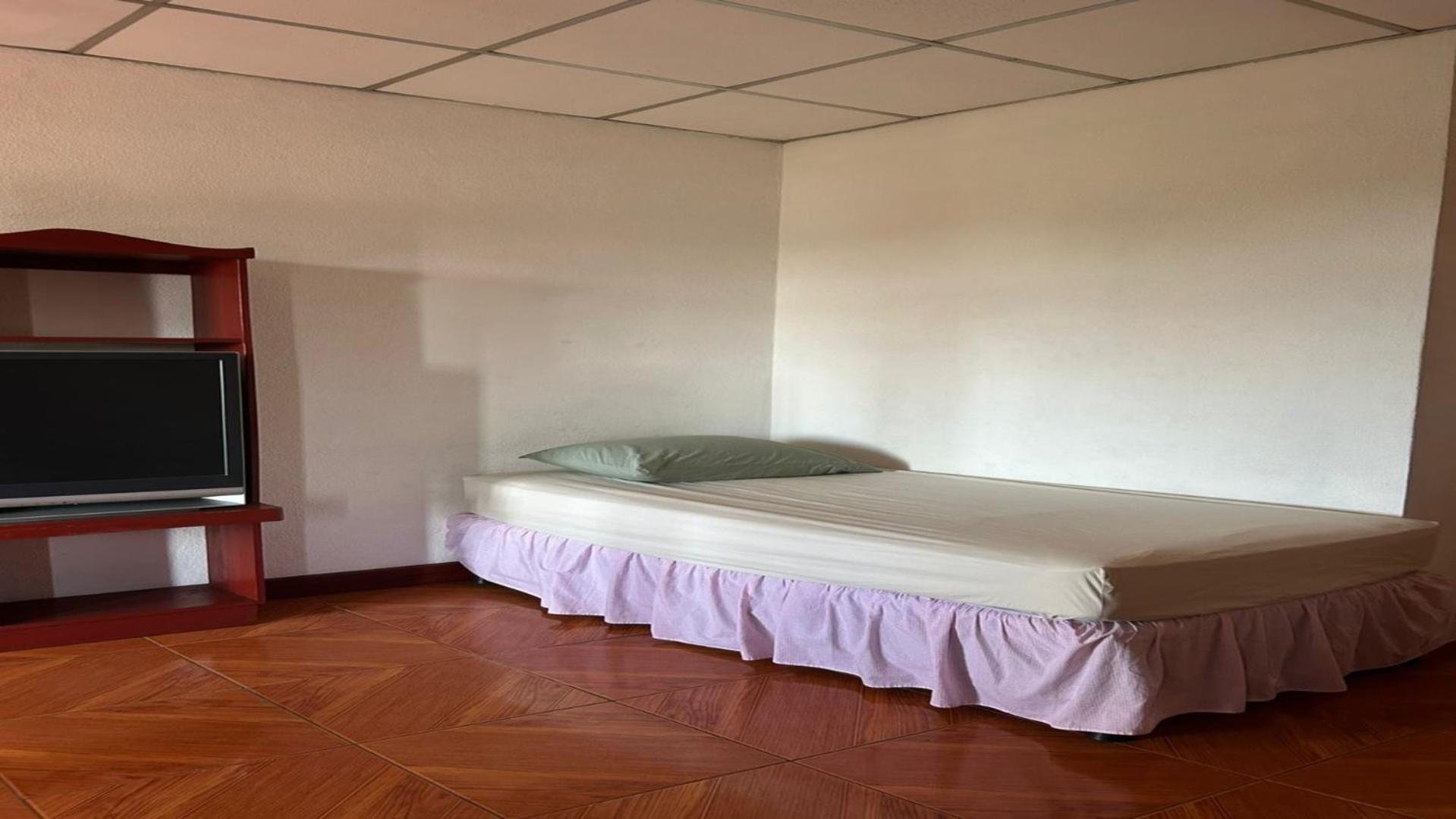 Casa Robles - Your Stay Near Airport 马那瓜湖 外观 照片